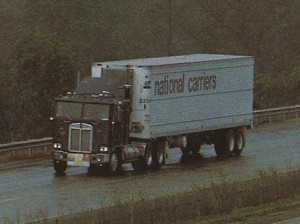 Cabover pulling 48' trailer thru wooded area